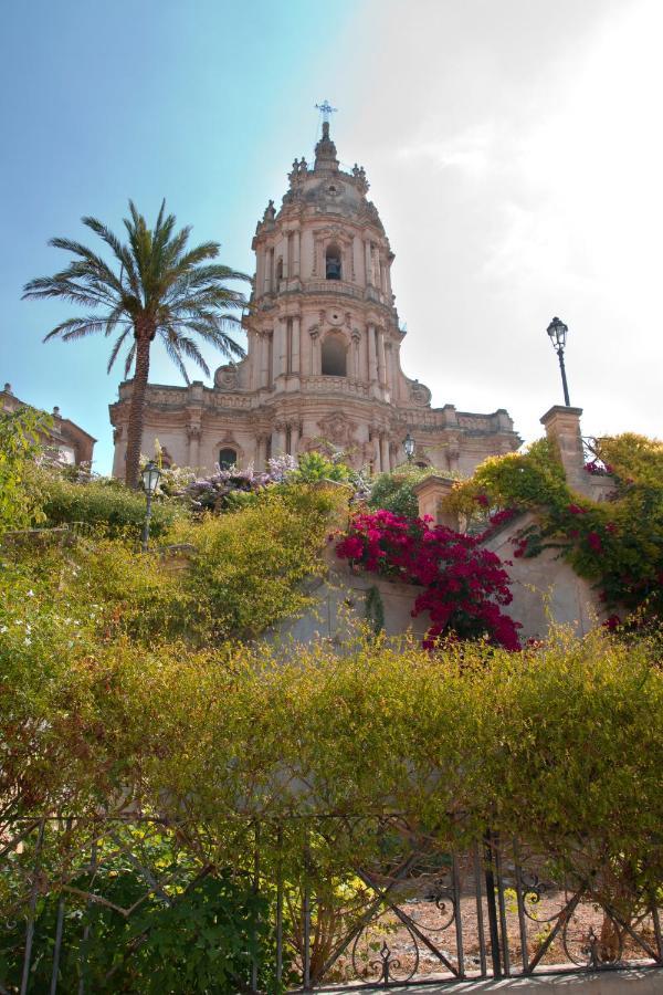 Casa Degli Avi Don Neli, Immersa Nella Natura Modica Exteriör bild