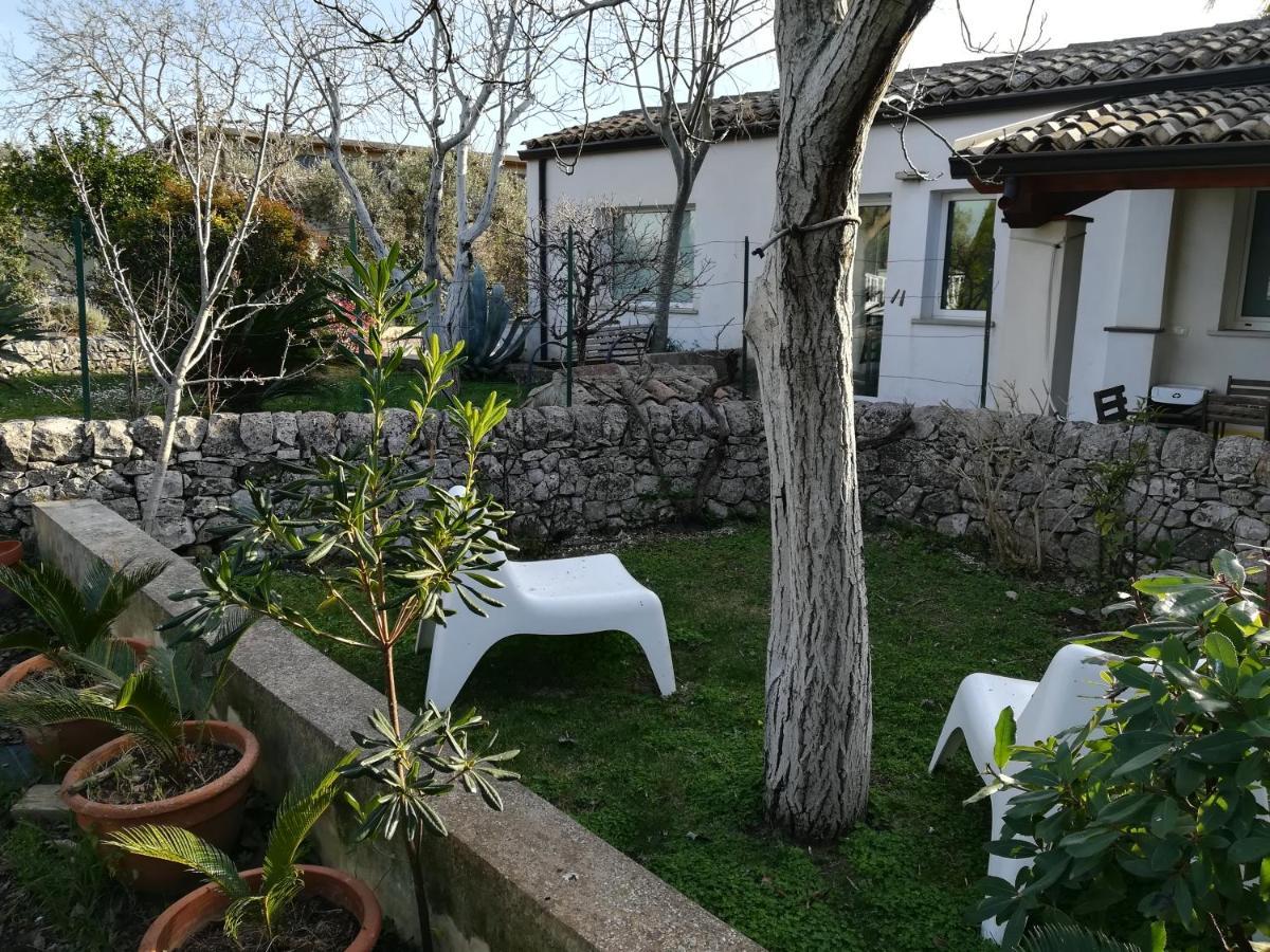 Casa Degli Avi Don Neli, Immersa Nella Natura Modica Exteriör bild